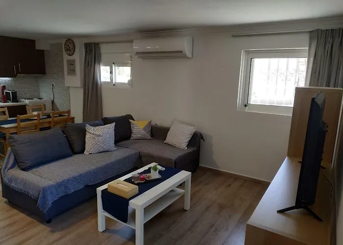 Апартаменты Zeus On Palamidi Foothills